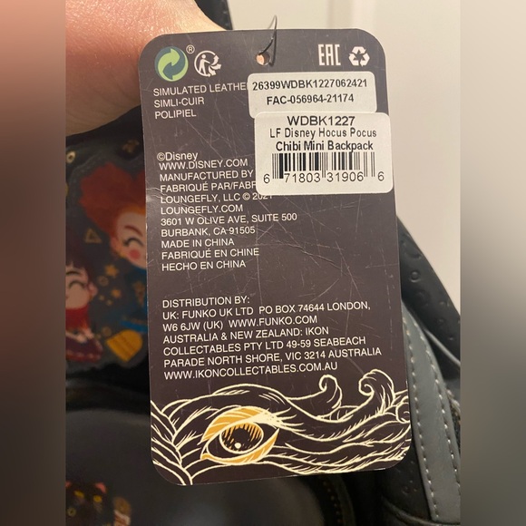 Loungefly Disney Hocus Pocus Black and Gray Backpack Halloween - NWT - Picture 8 of 10